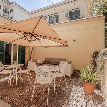 Hotiday Room Collection - Napoli Residenza Scarlatti Dış mekan fotoğraf