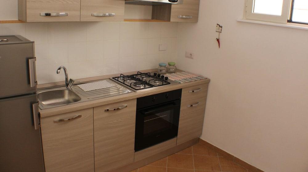 Hotiday Room Collection - Napoli Residenza Scarlatti Dış mekan fotoğraf