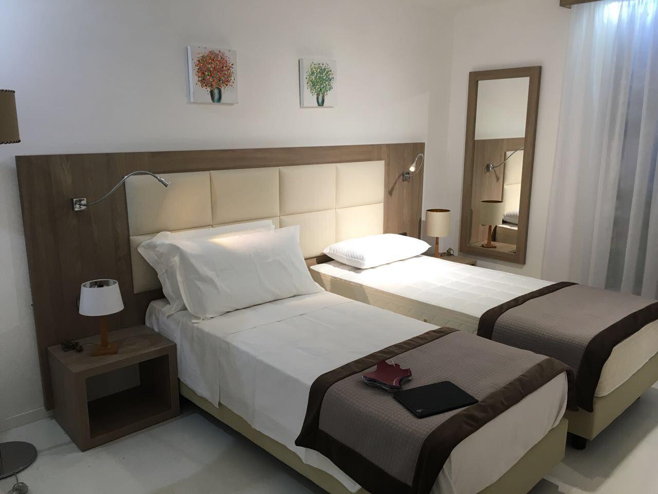 Hotiday Room Collection - Napoli Residenza Scarlatti Dış mekan fotoğraf