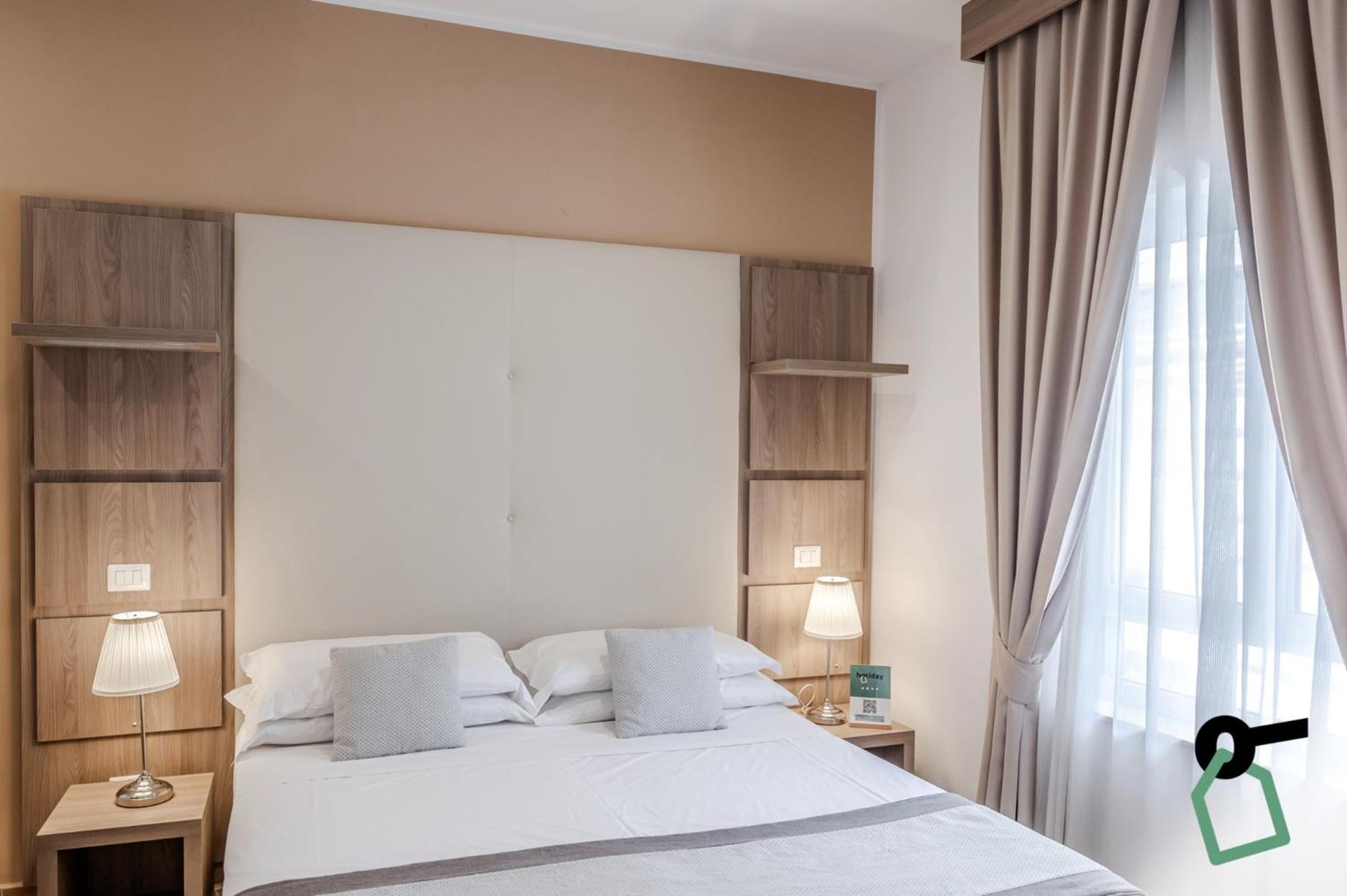 Hotiday Room Collection - Napoli Residenza Scarlatti Dış mekan fotoğraf