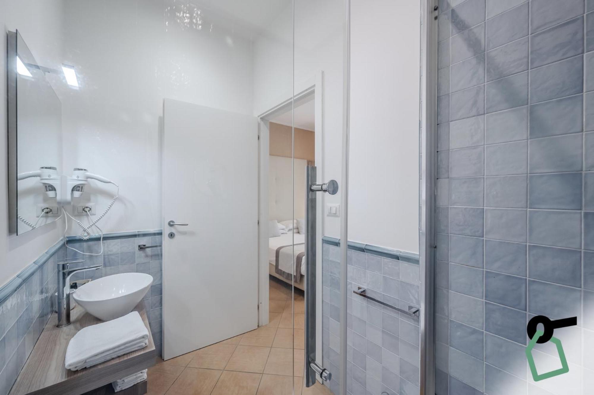 Hotiday Room Collection - Napoli Residenza Scarlatti Dış mekan fotoğraf
